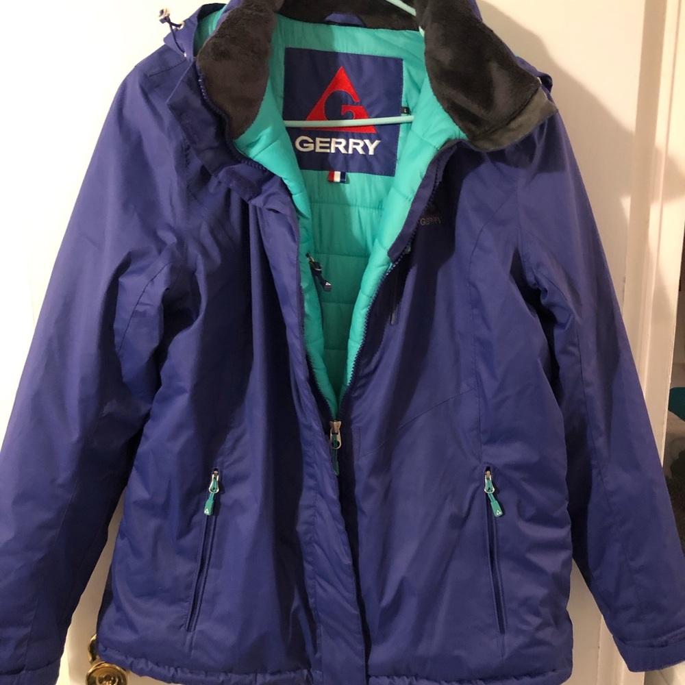 Size Large Gerry Jacket